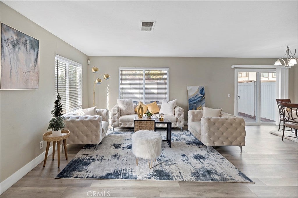 Photo of Listing #TR25045615