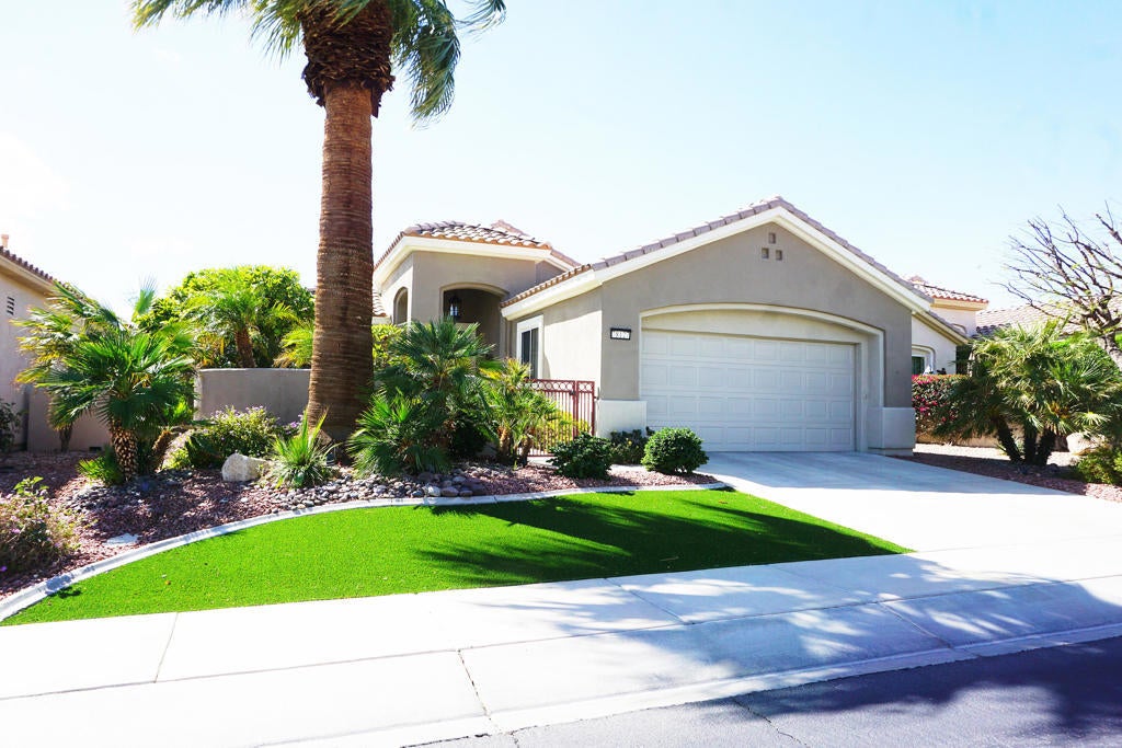 Photo of Listing #219125718DA