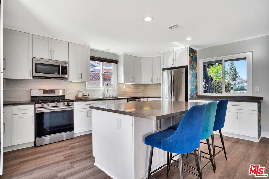 Photo of Listing #25504985