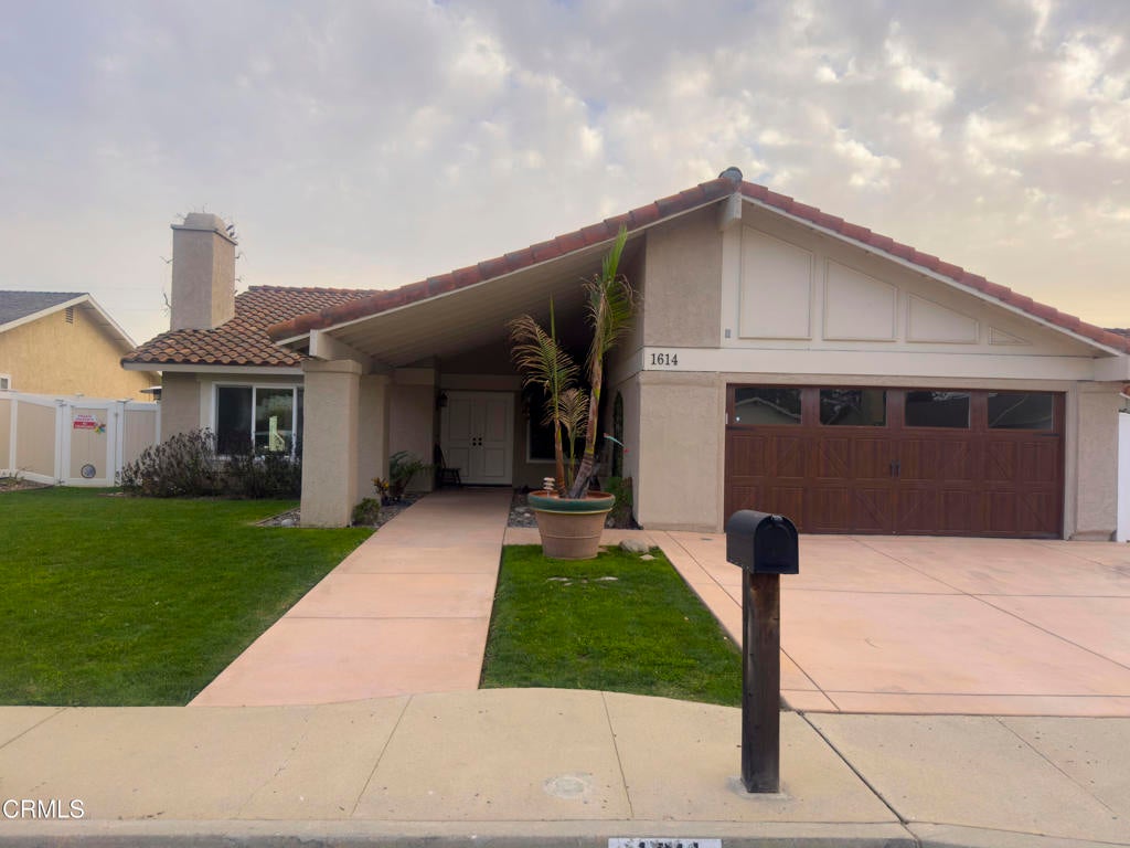 Photo of Listing #V1-28441