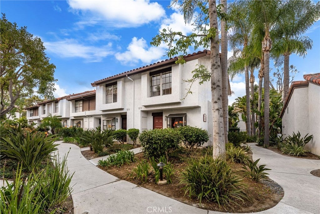 Photo of Listing #PW25046257