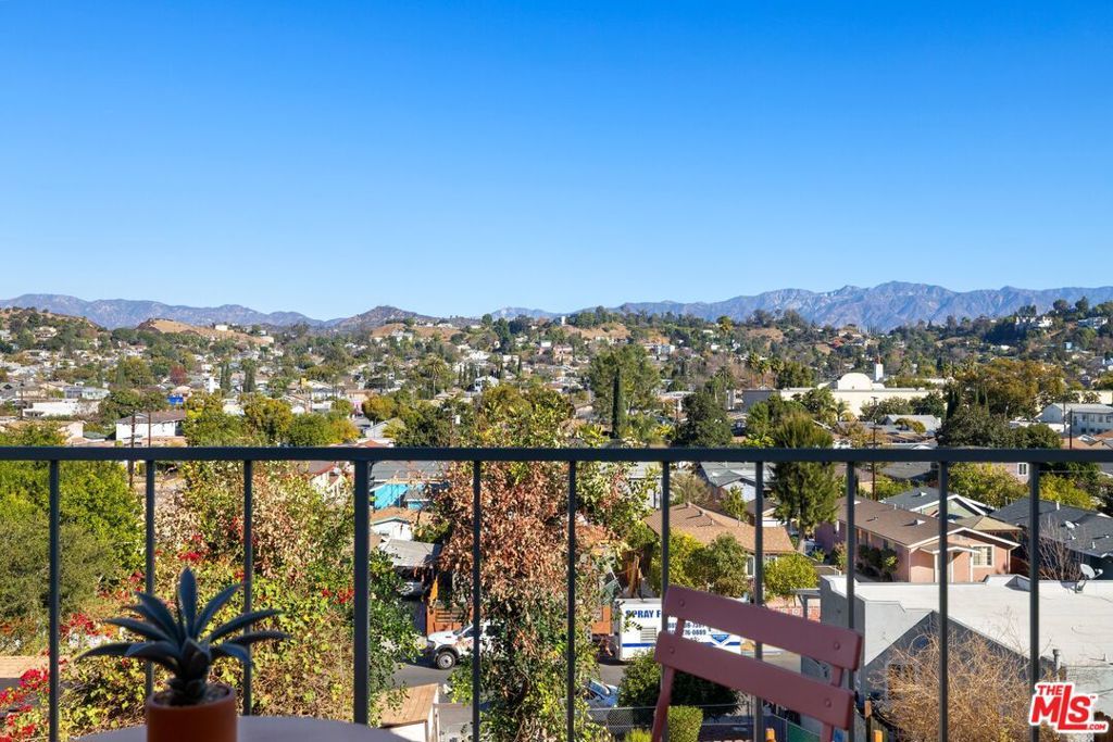 Photo of Listing #25505935