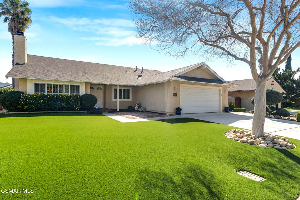 Photo of Listing #225001049