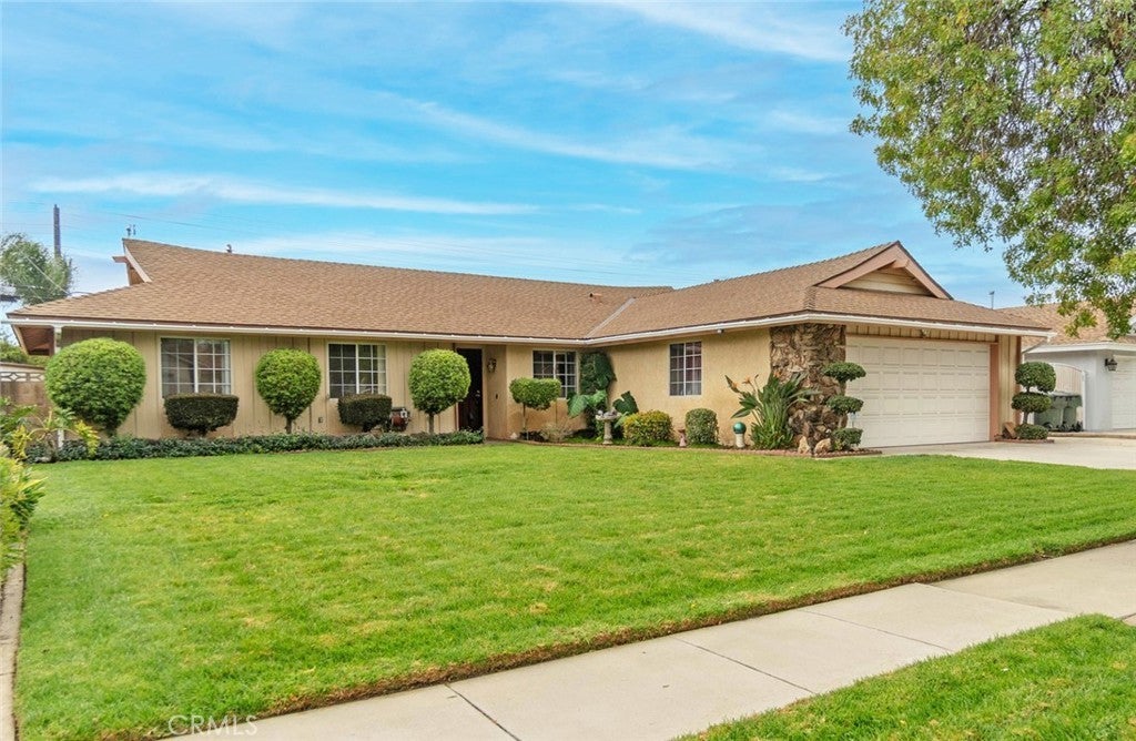 Photo of Listing #CV25045230