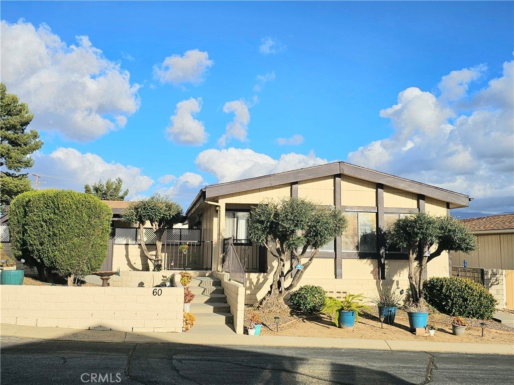 Photo of Listing #SW25045753