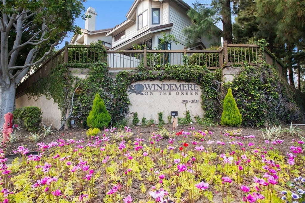 Photo of Listing #SB25047089