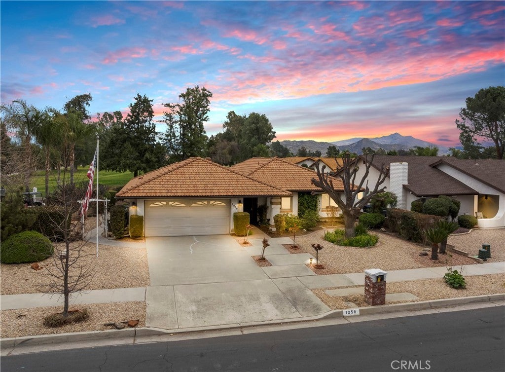 Photo of Listing #SW25045817