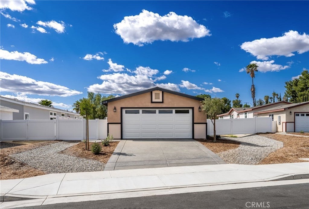 Photo of Listing #CV25047490