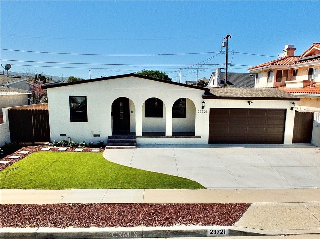 Photo of Listing #SB25047427