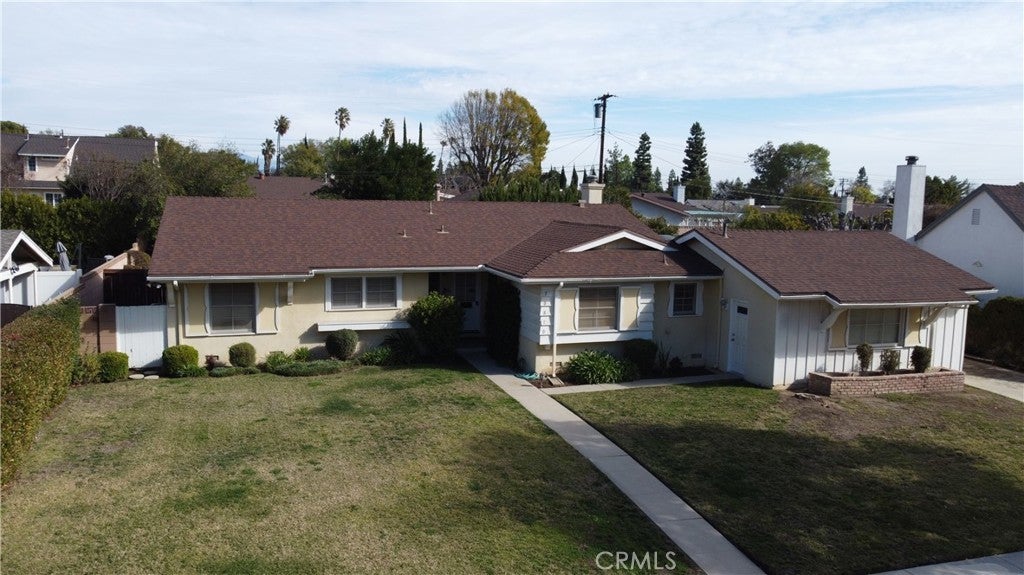 Photo of Listing #SR25047609