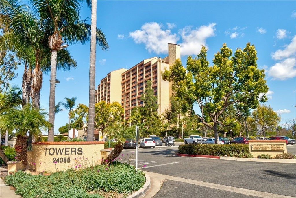 Photo of Listing #OC25045099