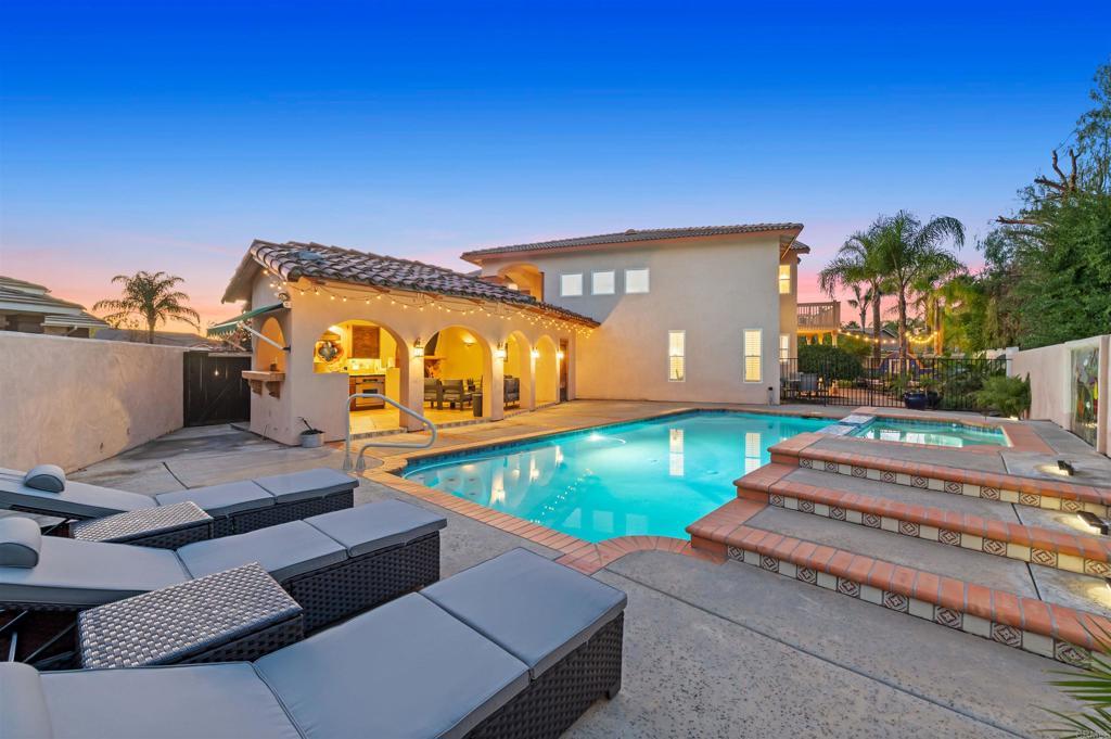 Photo of Listing #PTP2501604