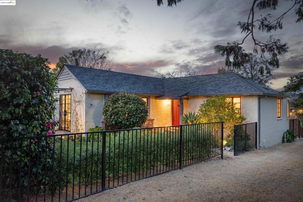 Photo of Listing #41088081