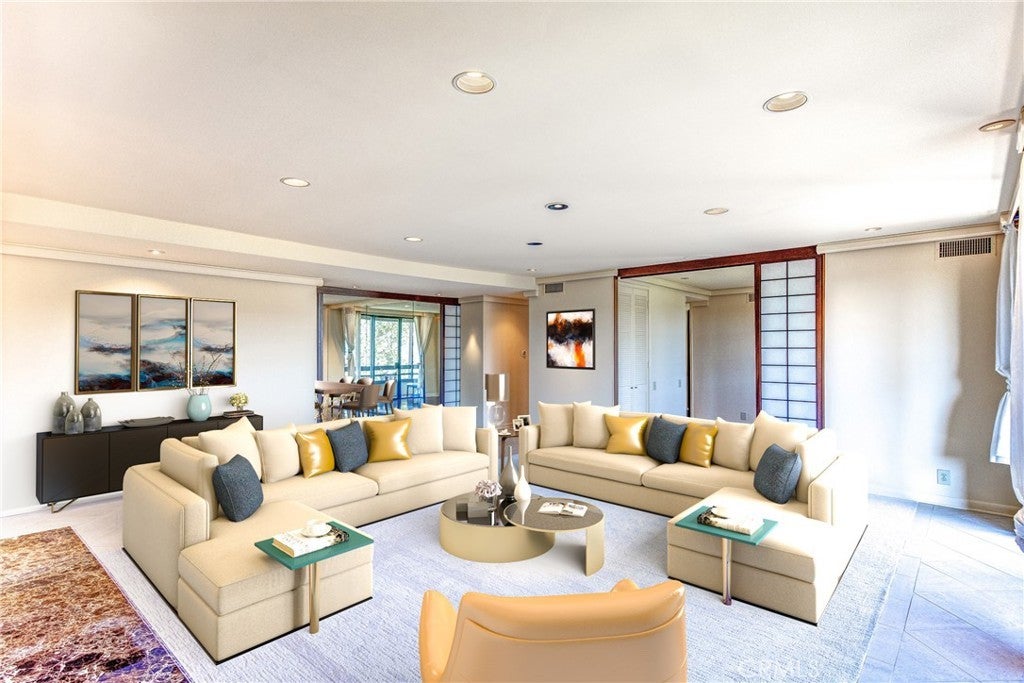 Photo of Listing #SR25047478