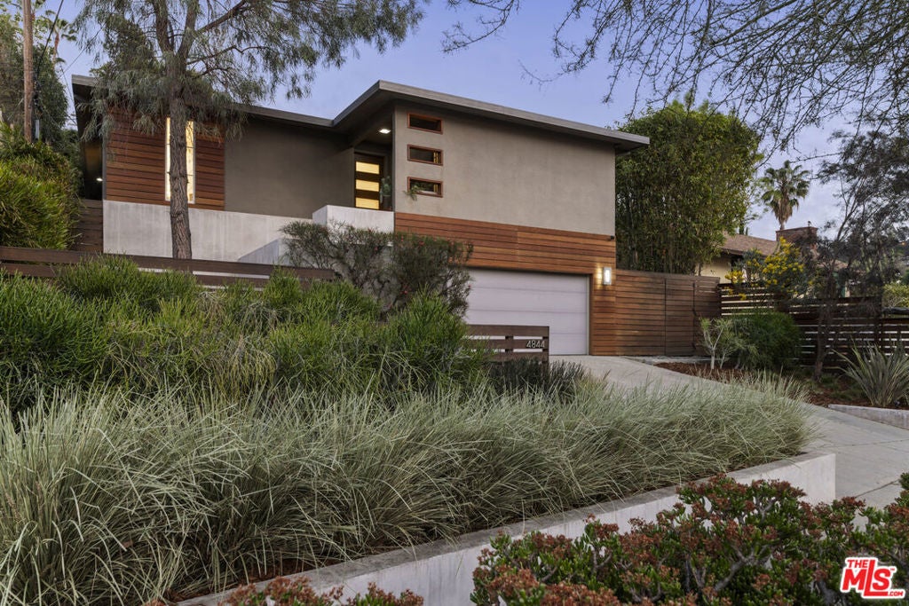 Photo of Listing #25505429