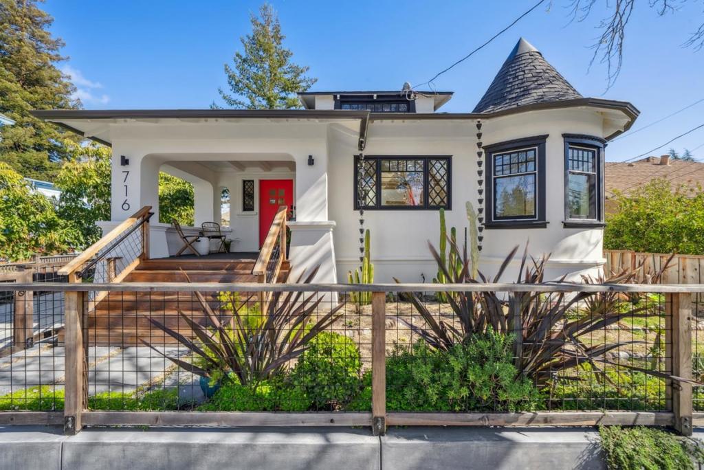 Photo of Listing #ML81996509