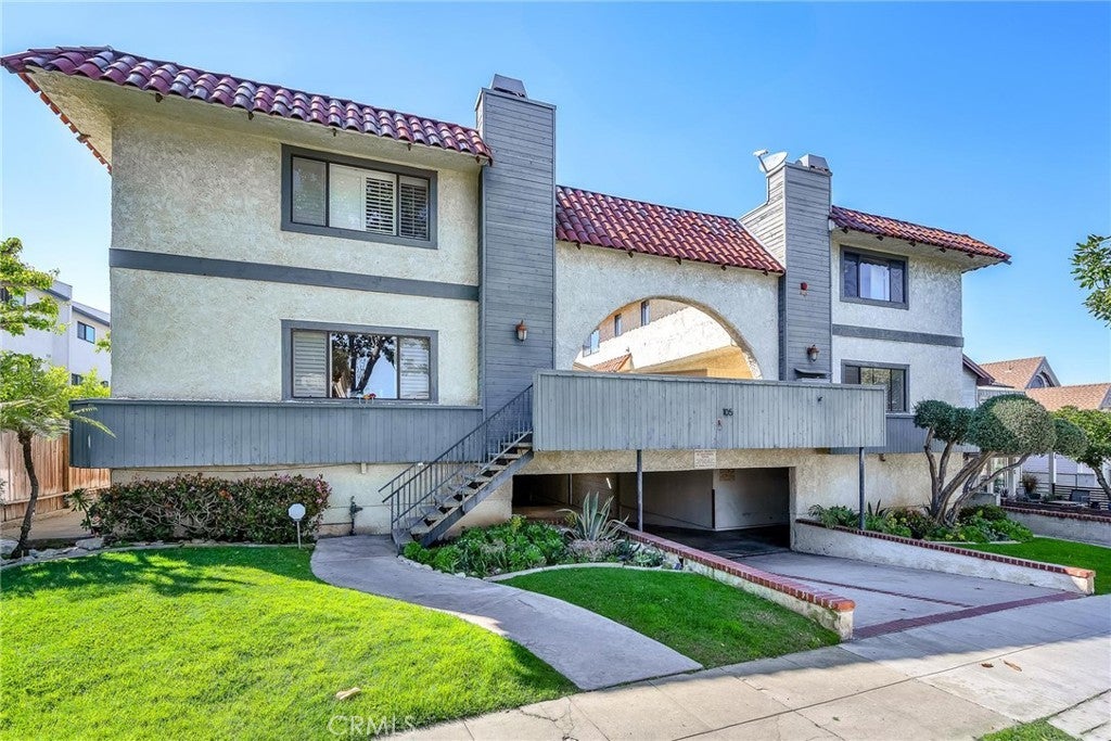 Photo of Listing #SB25048338