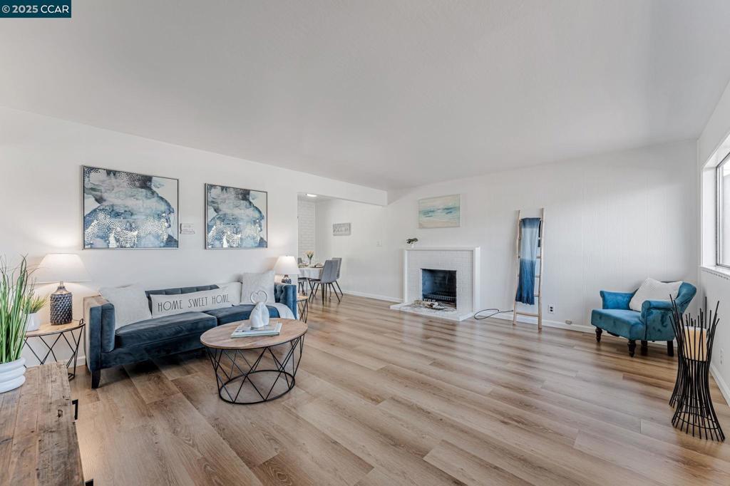 Photo of Listing #41088183