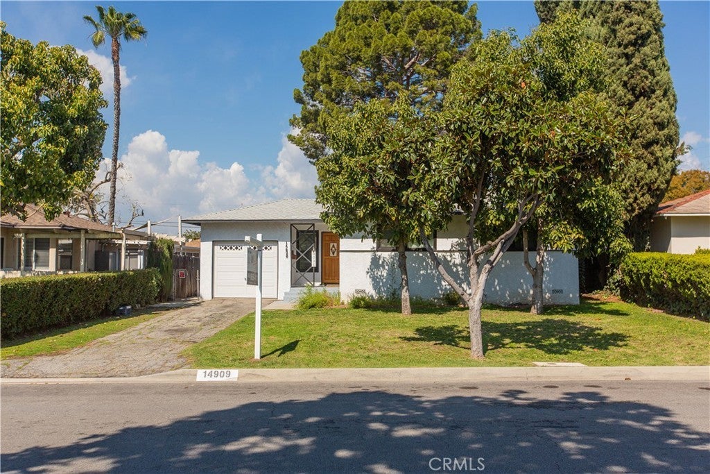 Photo of Listing #PW25048841