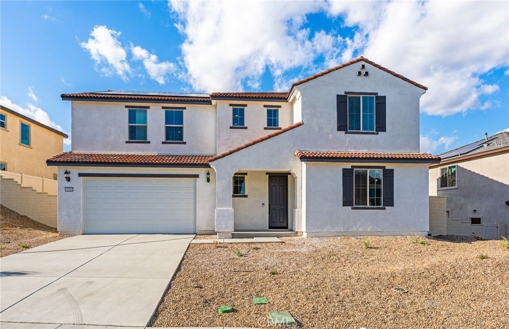 Photo of Listing #IV25048927