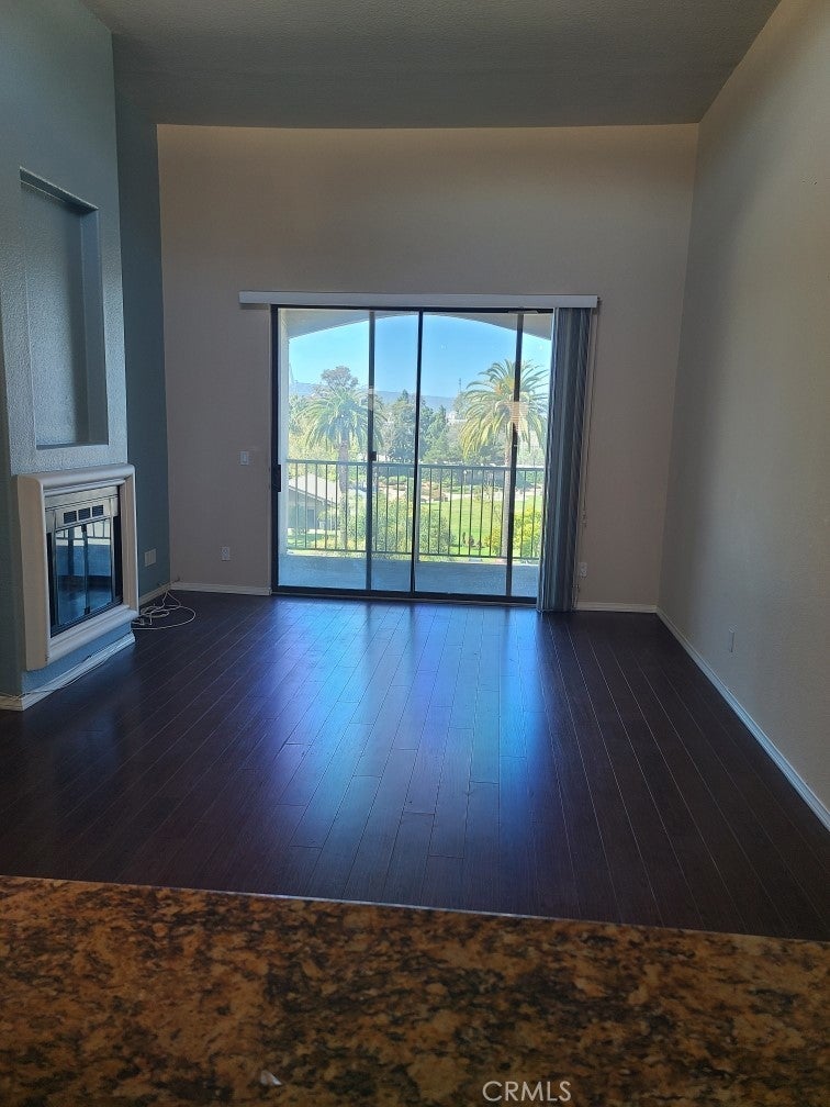 Photo of Listing #RS25047881