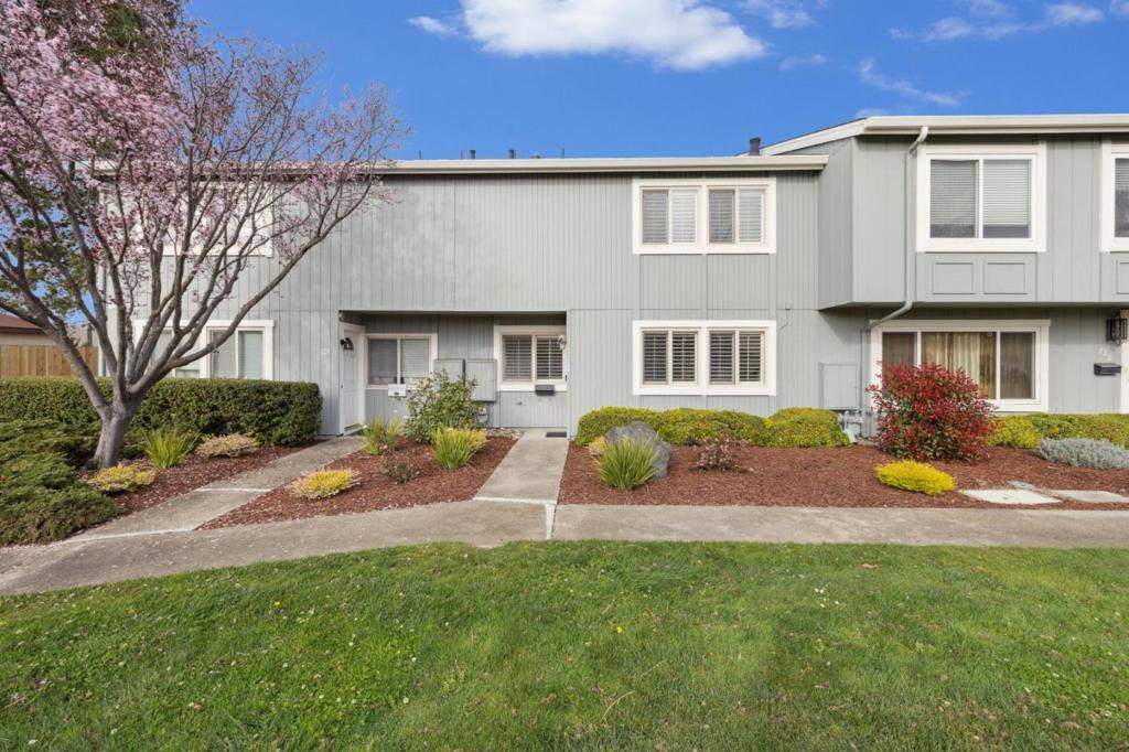 Photo of Listing #ML81996643