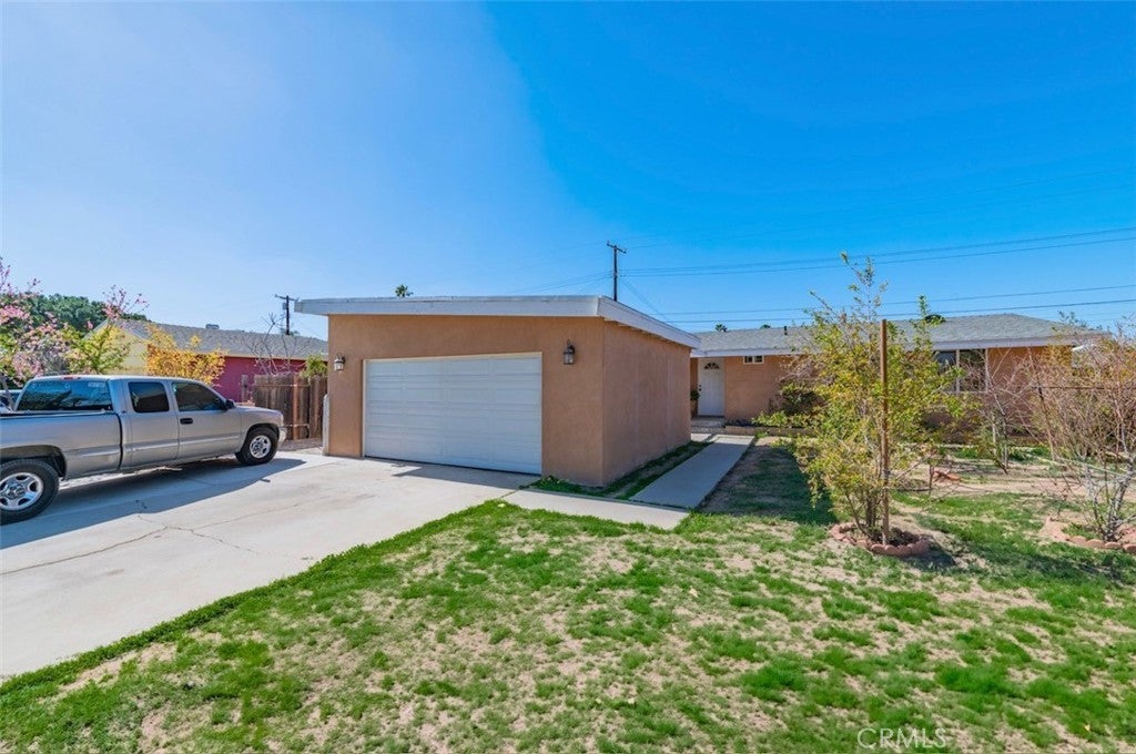 Photo of Listing #OC25047238