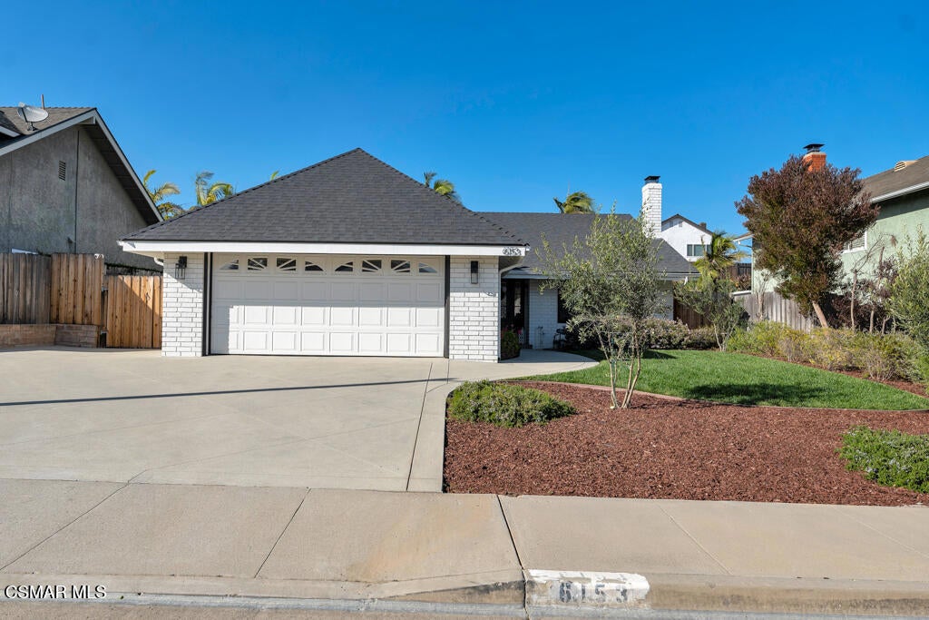 Photo of Listing #225001103