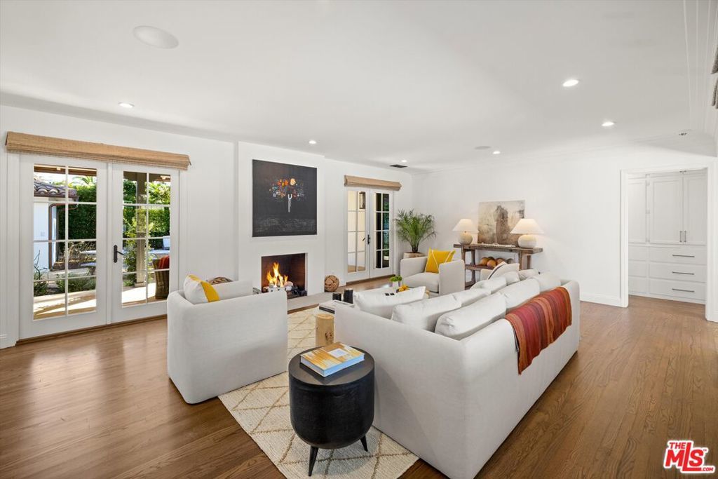 Photo of Listing #25504813