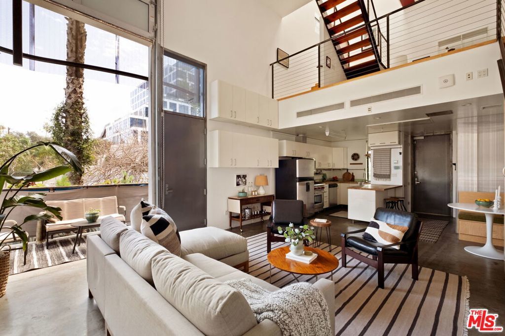 Photo of Listing #25506911