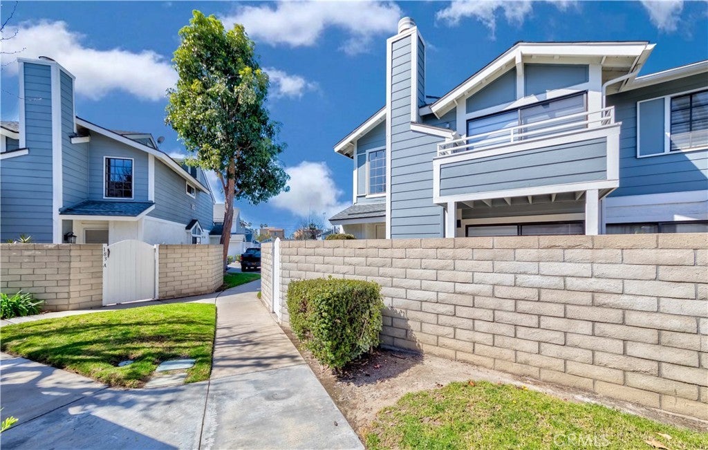 Photo of Listing #PW25049147