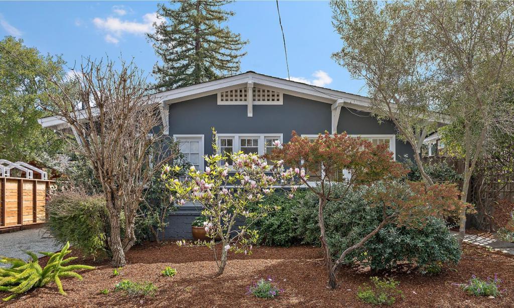 Photo of Listing #ML81996759