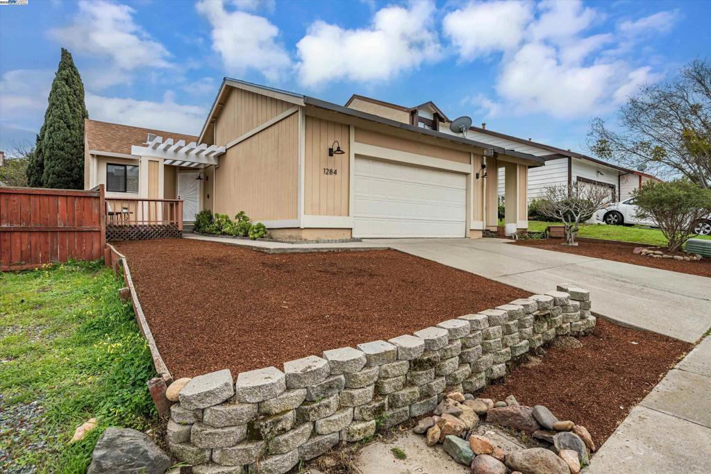 Photo of Listing #41088343