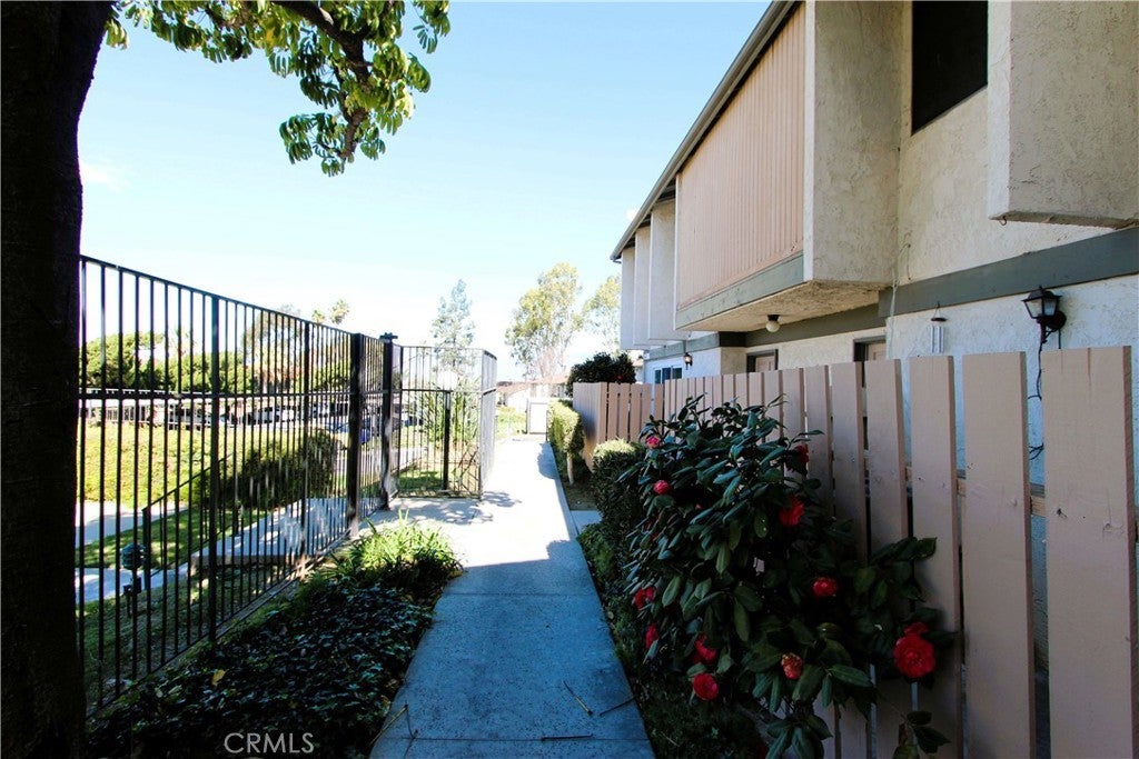 Photo of Listing #TR25049447