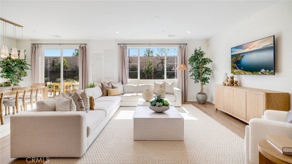 Photo of Listing #SW25049724