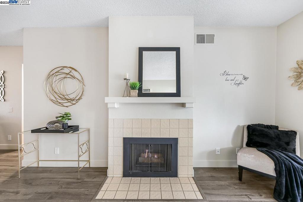 Photo of Listing #41088366