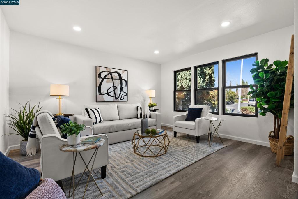 Photo of Listing #41088411