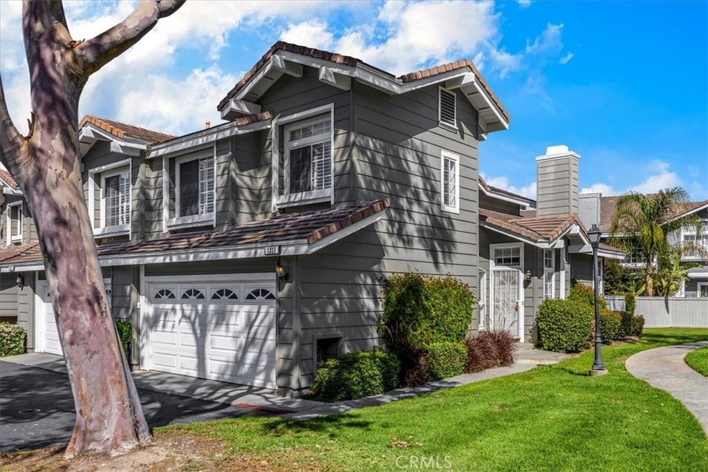 Photo of Listing #CV25045258