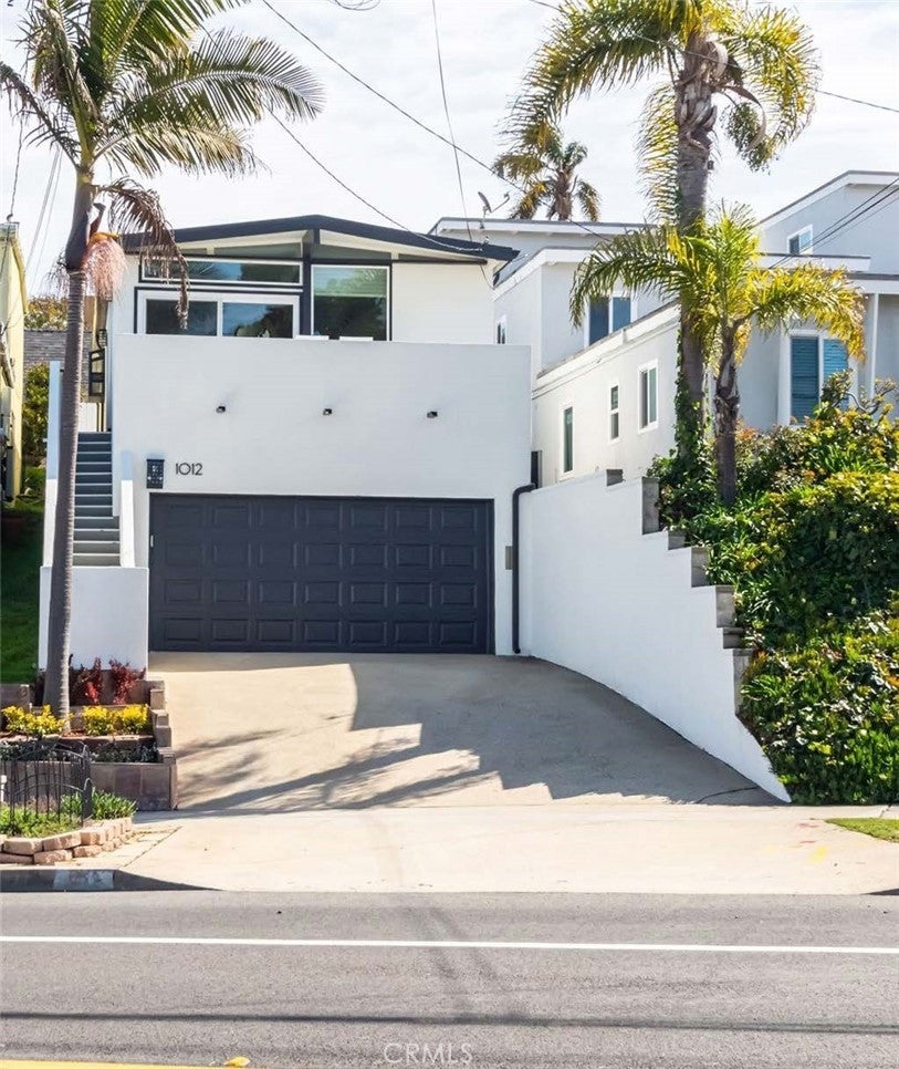 1012 Prospect Avenue