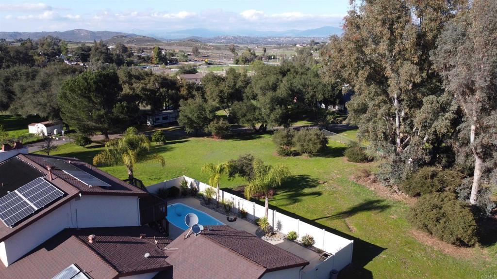 Photo of Listing #PTP2501670