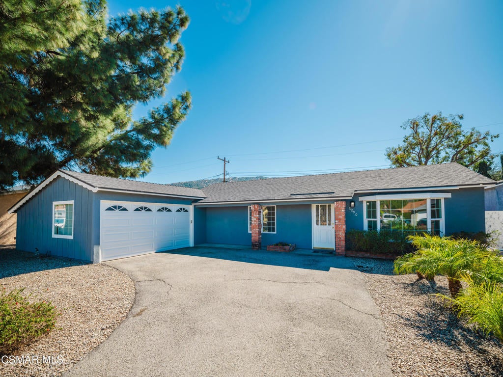 Photo of Listing #225001126