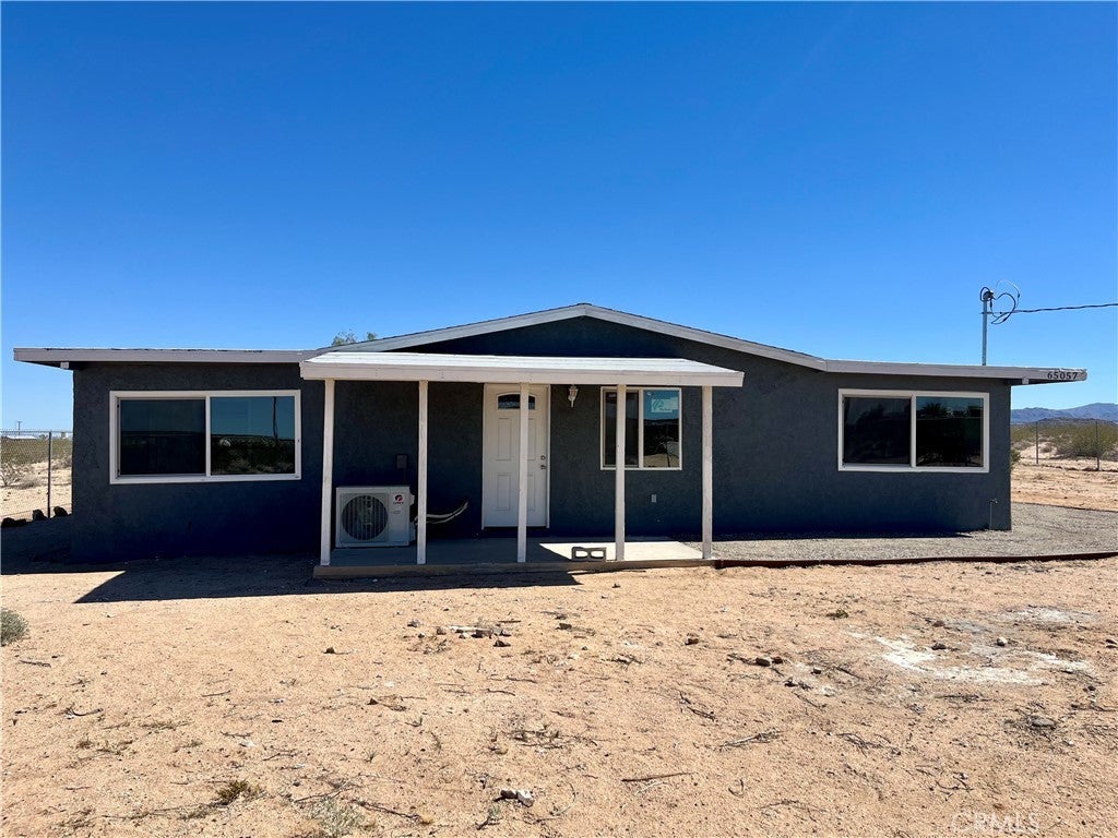 Photo of Listing #IV25049445