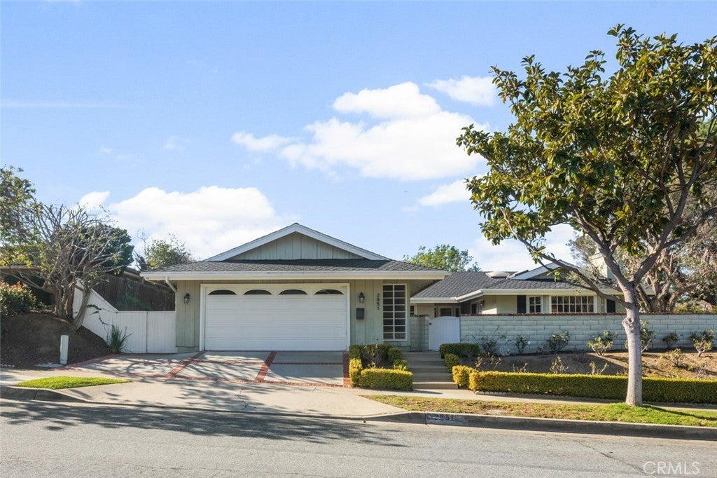 Photo of Listing #OC25044497