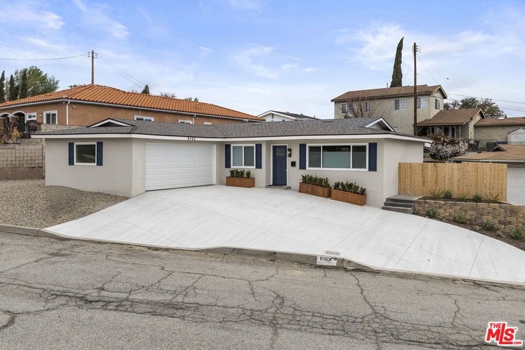 Photo of Listing #25507801