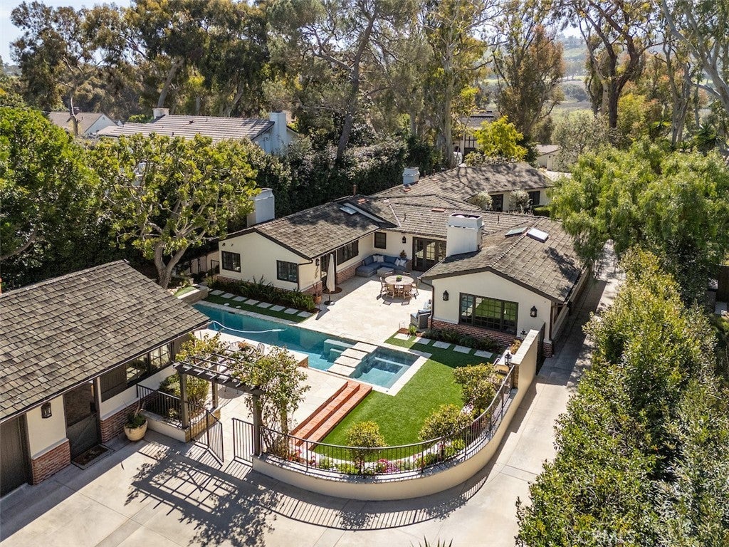 Photo of Listing #SB25050583