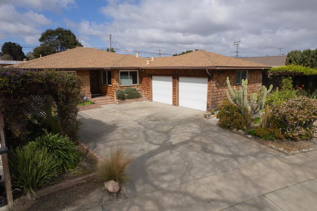 Photo of Listing #ML81997006