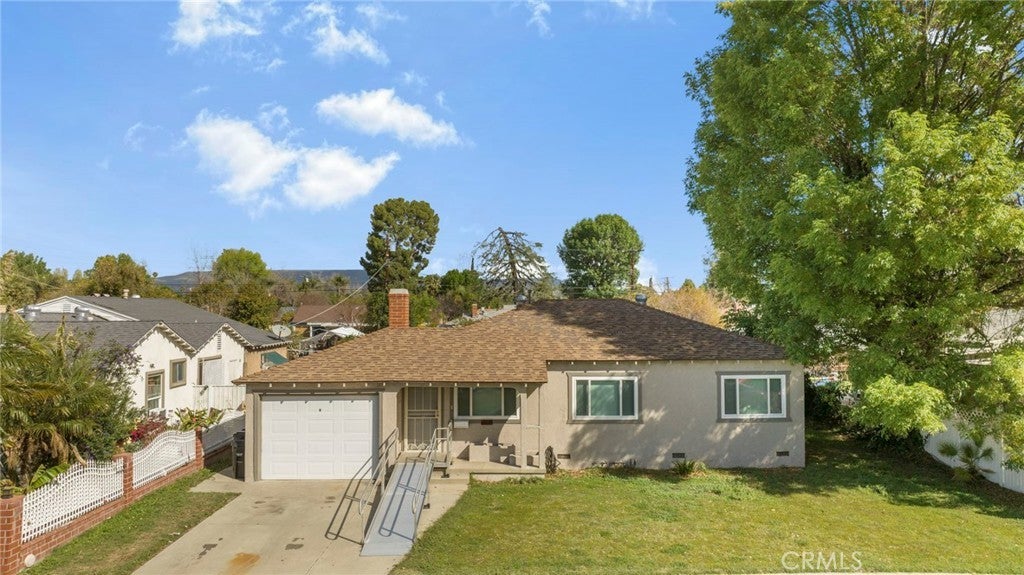 Photo of Listing #SR25050246