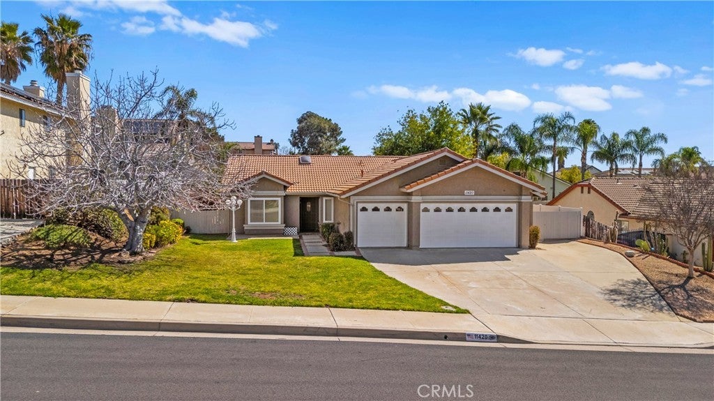 Photo of Listing #IV25051197