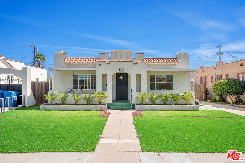 Photo of Listing #25489461