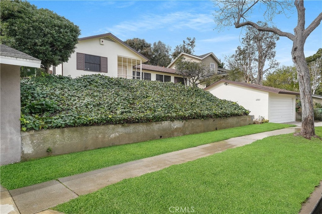 Photo of Listing #OC25050061